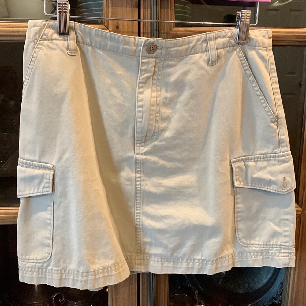 Gap khaki miniskirt size 10